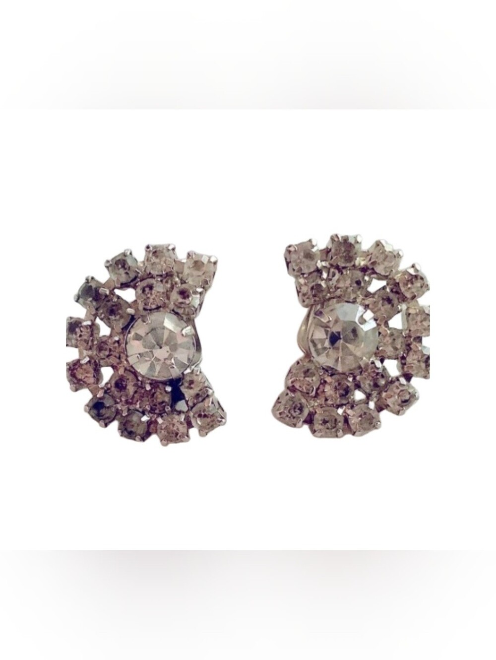 Garne 1950s Rhinestone ClipOn Earrings